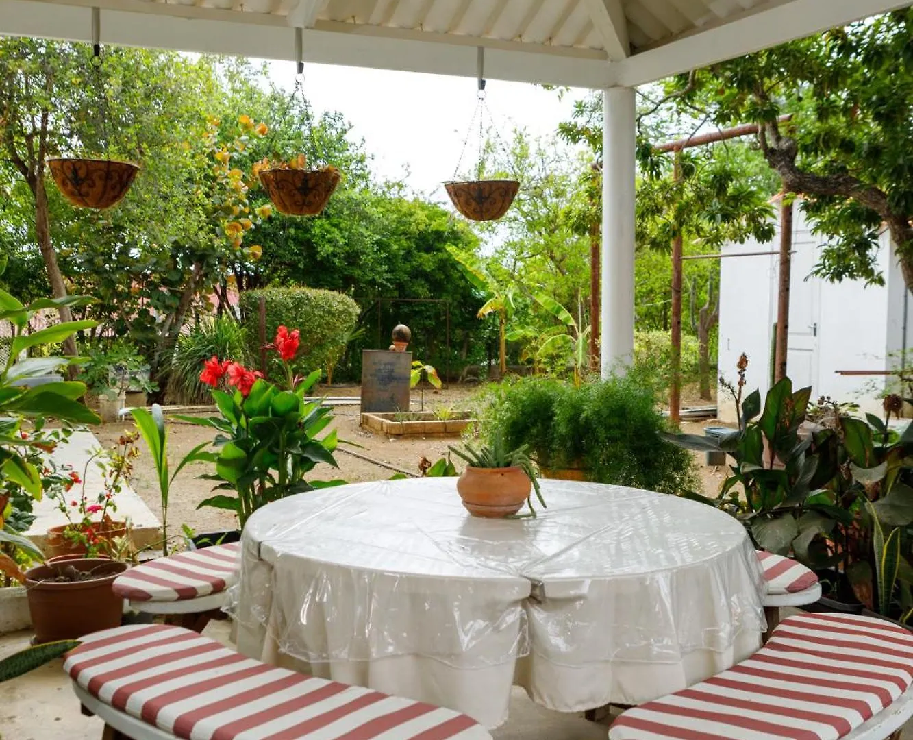 Cozstay- Full Equipped Room, Small Studio Julianadorp